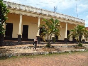 typisches haus im kolonialstil in yaguaron